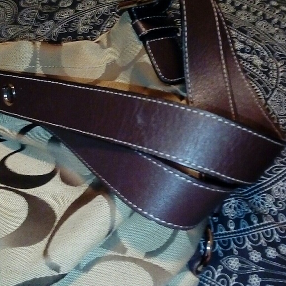 Signature Coach bag - Picture 8 of 8